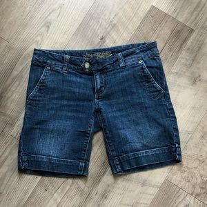 American eagle bermudas